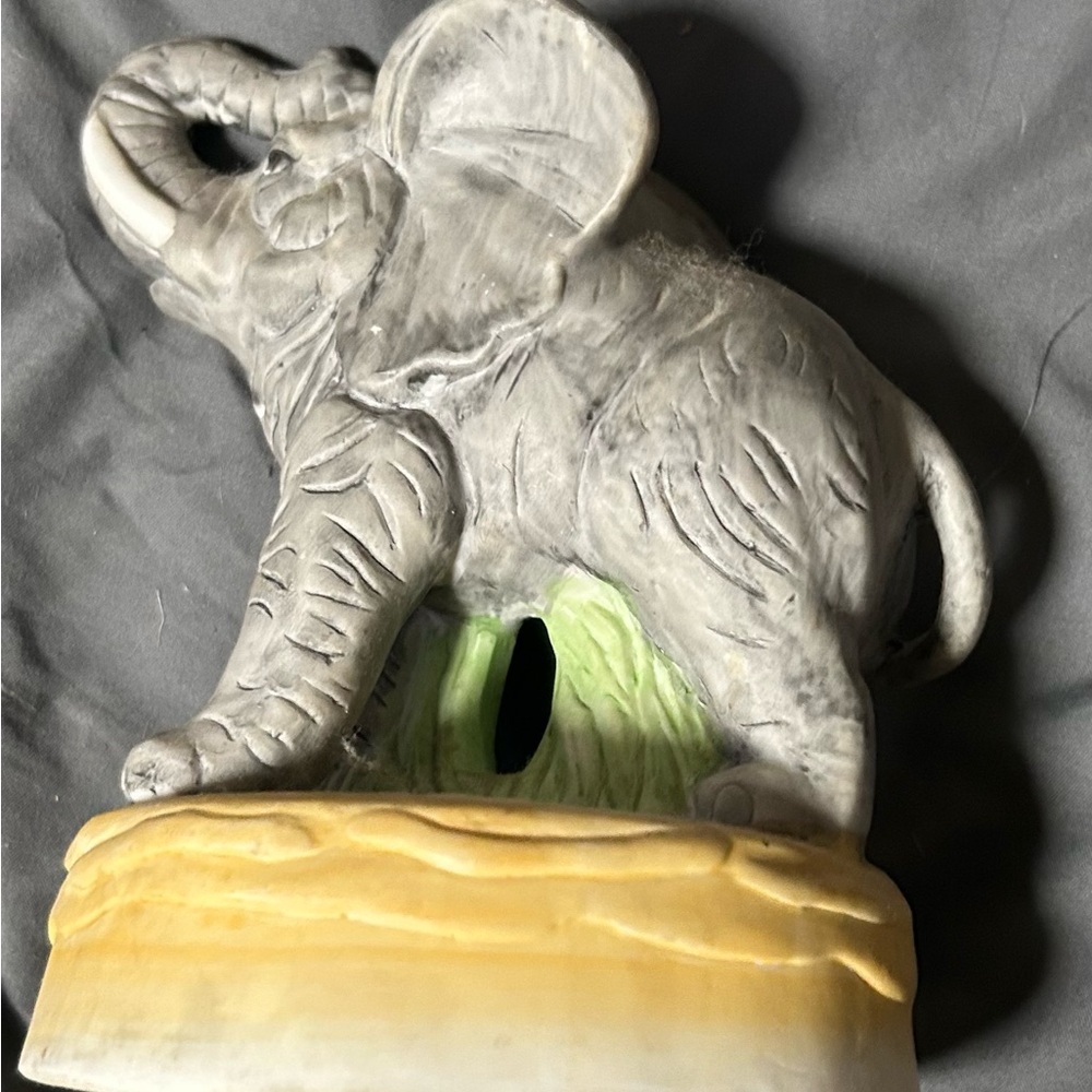 Music box elephant